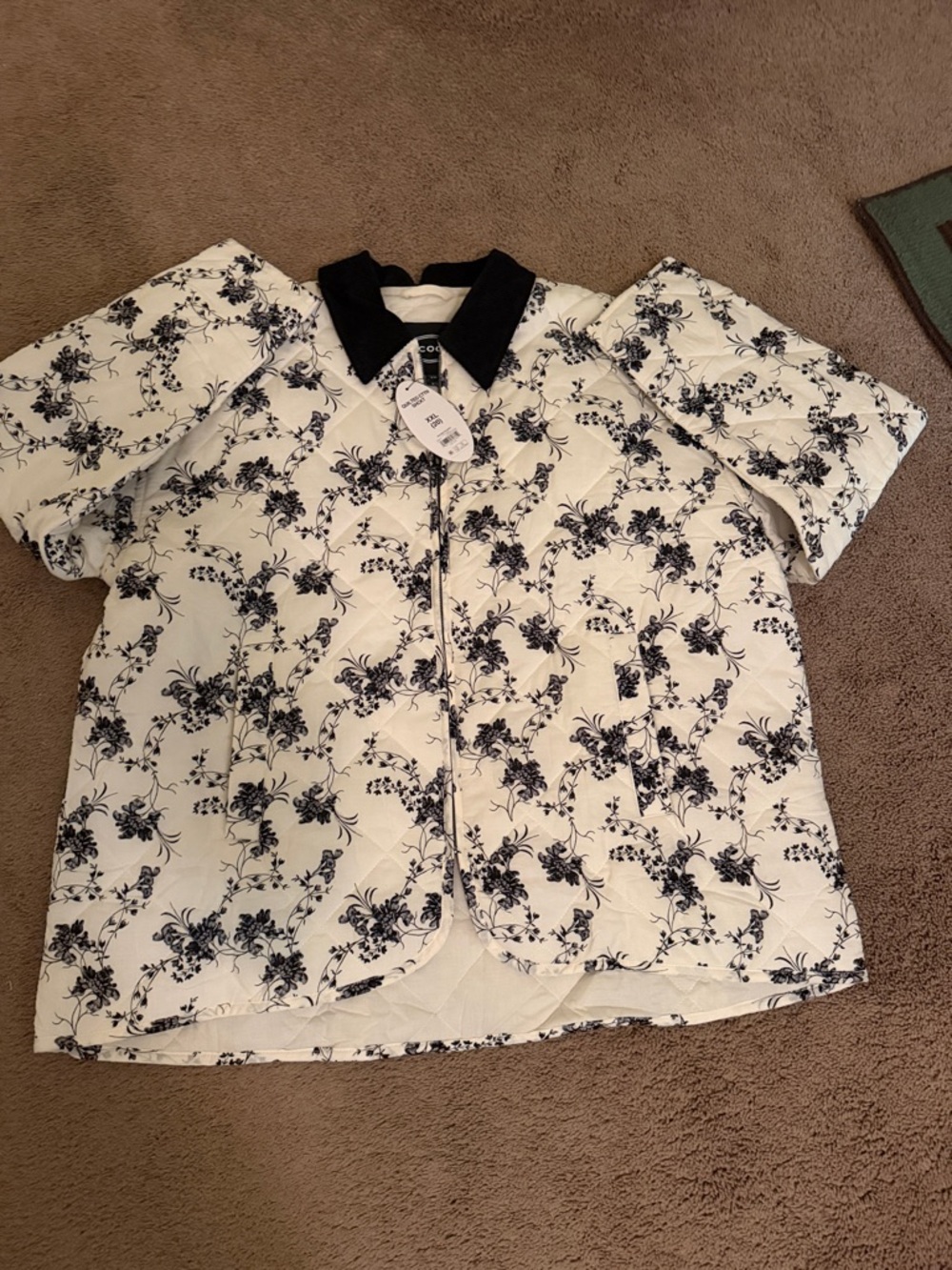 Floral quilted cotton shacket! 
Adorable